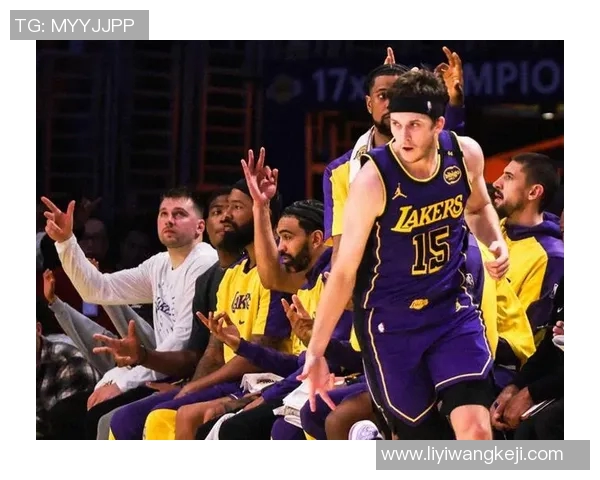 东契奇35分詹姆斯27+8 湖人力擒鹈鹕升至西部第三