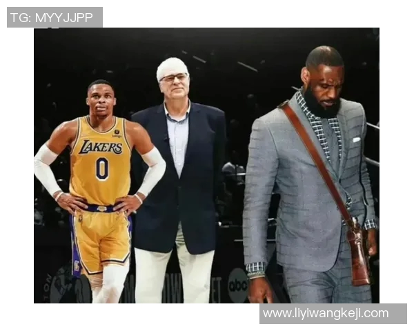 美记：科菲和小杰克逊赢得雄鹿最后两个名额 老里欣赏后者的态度