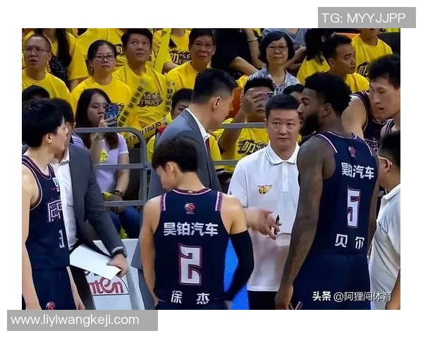 广东2大争冠对手出局,辽宁核心受伤,北京首钢续约水货外援 广东2大争冠对手出局,辽宁核心受伤,北京首钢续约水货外援